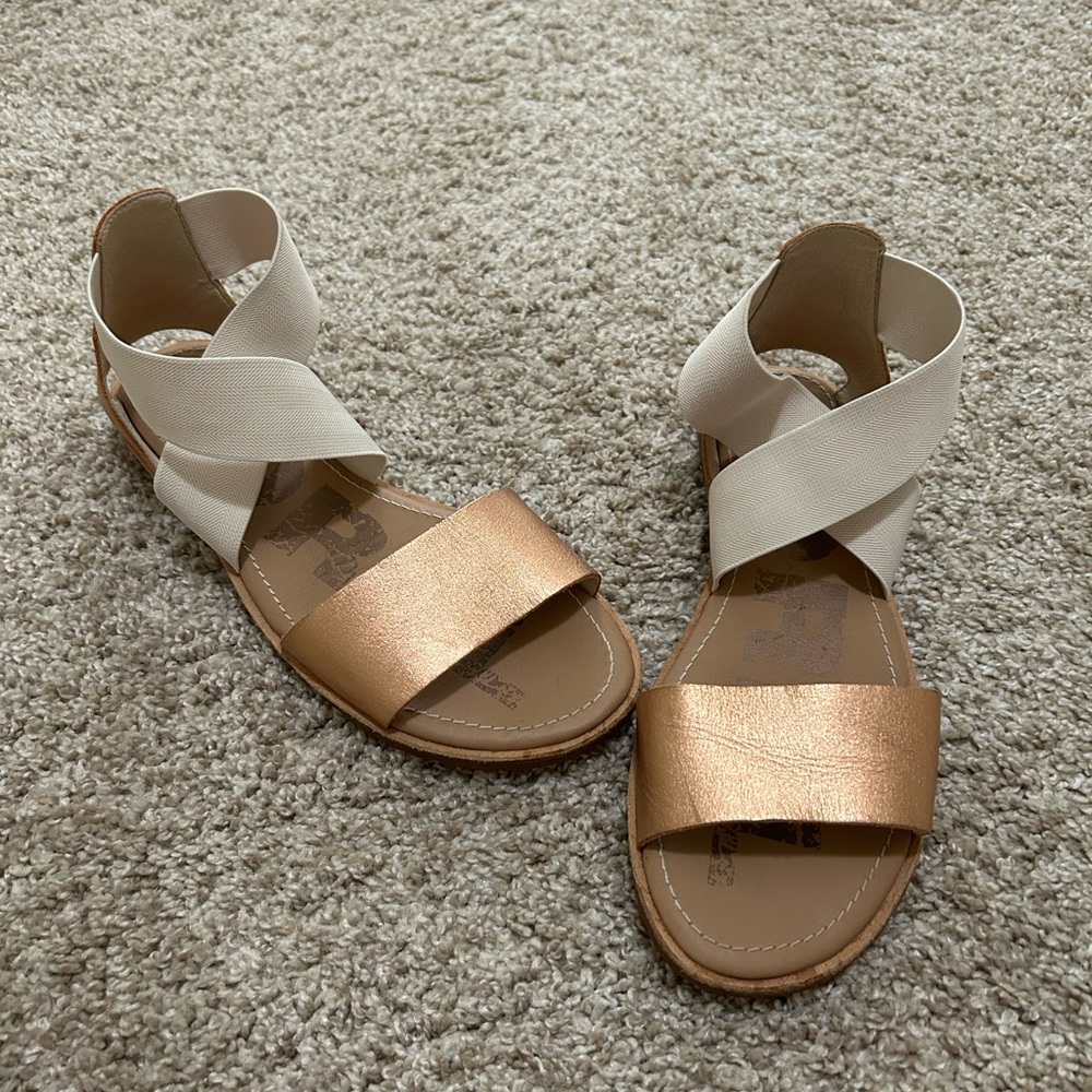 Sorel Ella Sandals